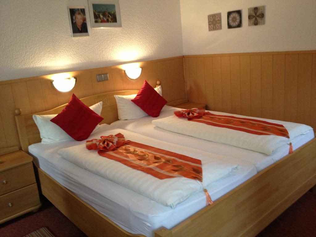 Hotel Bolsche 126 Berlijn Buitenkant foto